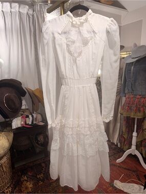 1970's Vintage Candi Jones white lace prarie dress